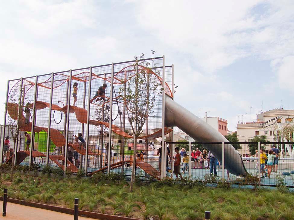 WALL-HOLLA 10 400110 | Lappset Group | The world of playgrounds and sports